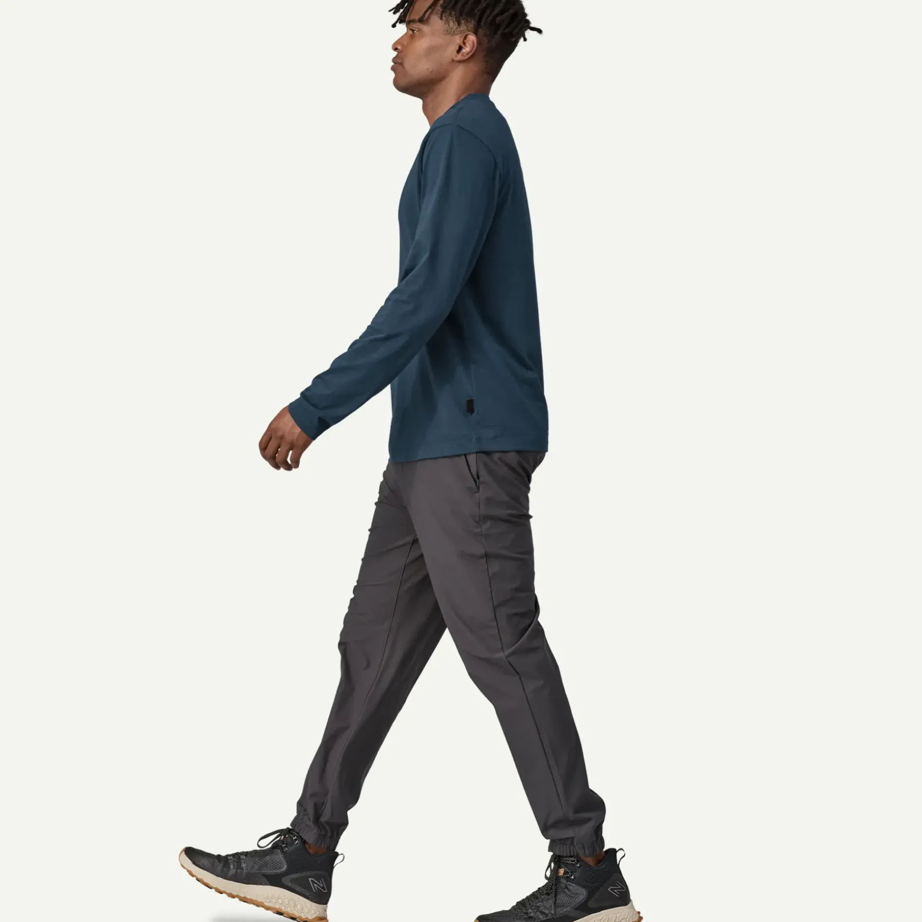 Men's Long-Sleeved Essential Tee
