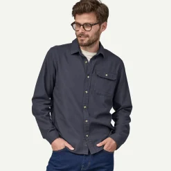 Men's Long-Sleeved Lightweight Fjord Flannel Shirt