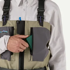 Men's Swiftcurrent&reg; Traverse Zip-Front Waders