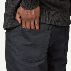 Men's Twill Traveler 5-Pocket Pants - Regular