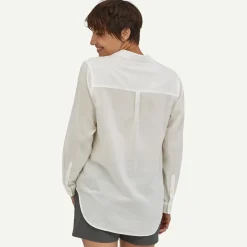 Women's Lightweight A/C&reg; Buttondown Shirt
