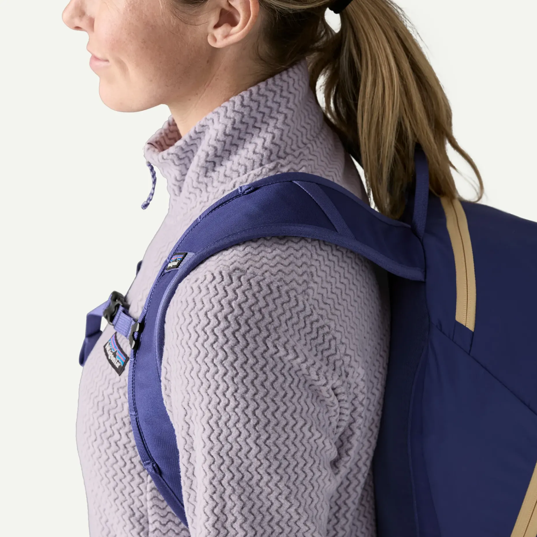 Women's R1® Air Zip-Neck