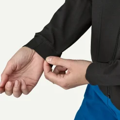 Women's R1&reg; CrossStrata Jacket
